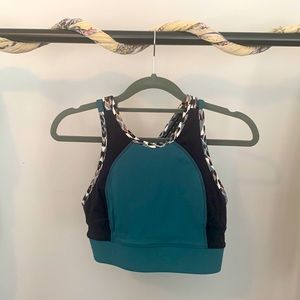 Outdoor Research (OR) Women’s Teal Vantage Crop Top (XS)